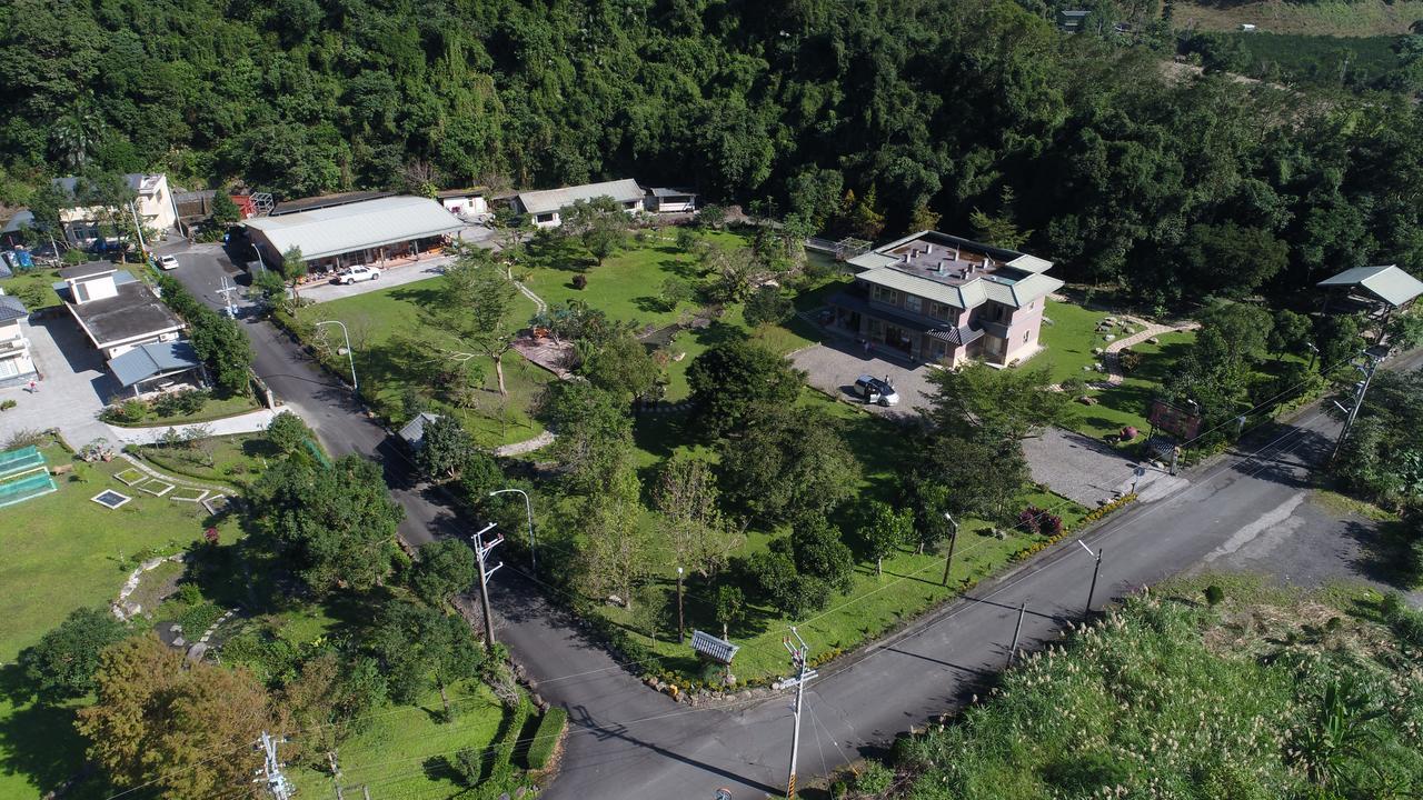Seasons Inn Jiaoxi Exterior photo